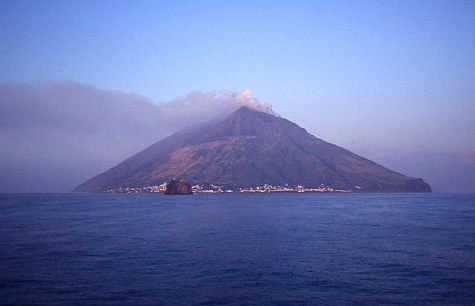 Stromboli-1